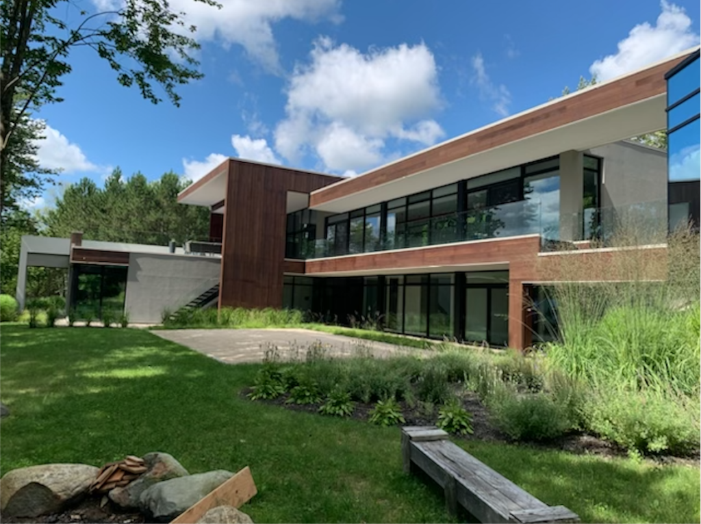 Installation électrique pour maison de prestige en montérégie et dans les cantons de l'est